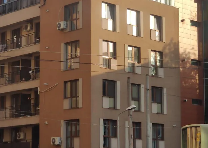 Studio Deluxe Uniri Bucureşti